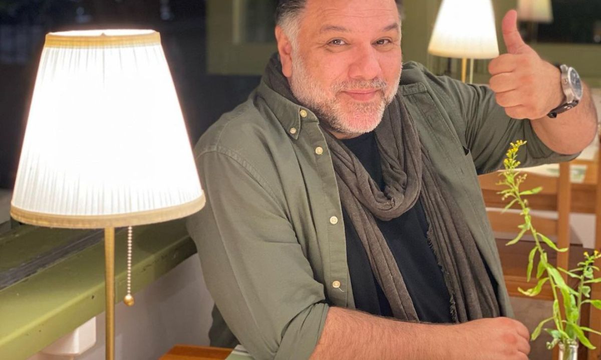 Ο Αρναούτογλου φοβόταν ότι δε θα προλάβαινε να μιλήσει στον γιο του - Οι σκέψεις στο νοσοκομείο