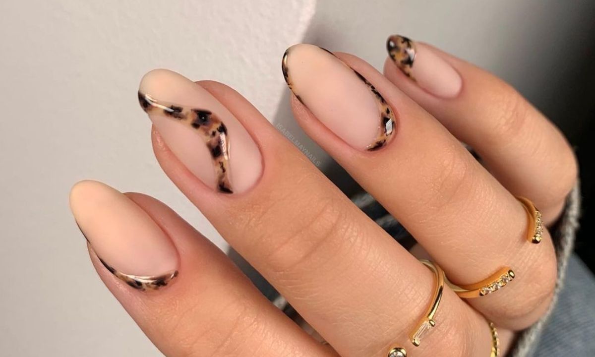 10 ματ μανικιούρ για να διαλέξεις το επόμενο δικό σου