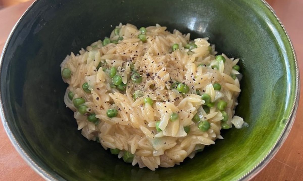 Η απόλυτη νόστιμη συνταγή για κρεμώδες κριθαράκι με παρμεζάνα (Γράφει η Majenco)