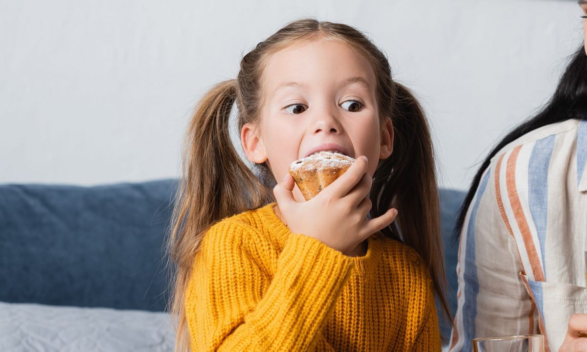 Ημέρα Muffin: Γιορτάστε την φτιάχνοντας ατομικά κεκάκια με τα παιδιά (vids)