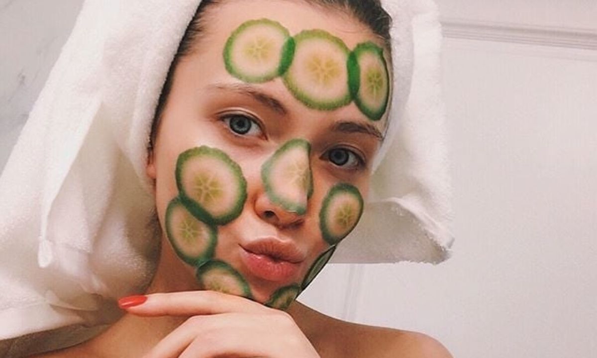 Ποια αϋπνία; 4 hacks ομορφιάς για να δείχνεις λαμπερή