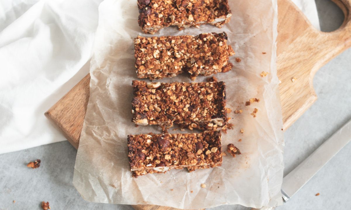 Το εναλλακτικό υλικό που θα κάνει πιο νόστιμες τις μπάρες δημητριακών