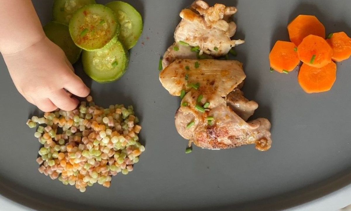 Πώς θα κάνεις Baby Led Weaning χωρίς να φοβάσαι ότι θα πνιγεί το μωρό