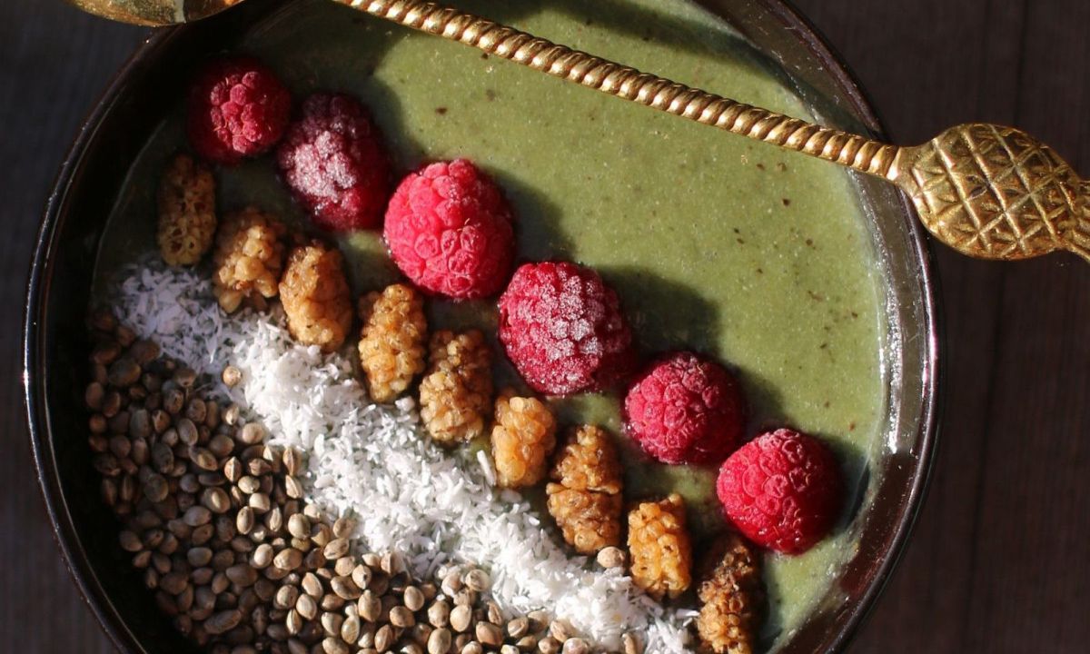 Κάνε smoothies τα λαχανικά και 4 ακόμα τρόποι για να μην τρως μόνο σαλάτες