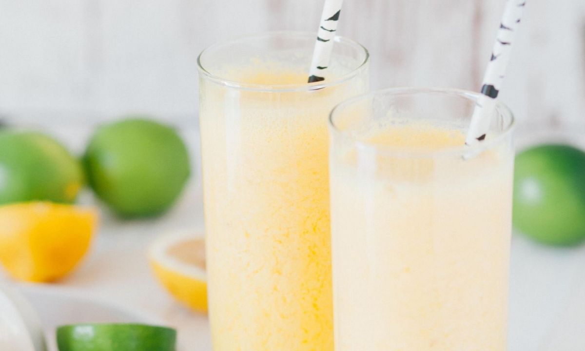 Η συνταγή για το πιο δροσιστικό και υγιεινό lemon smoothie