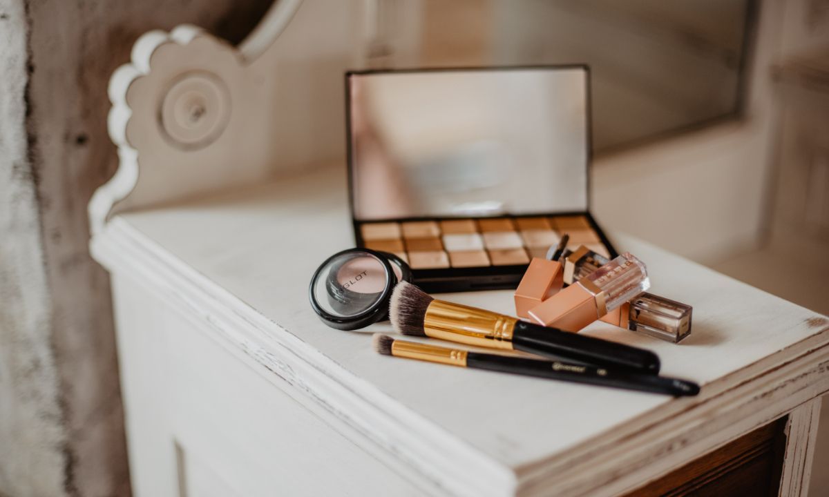 11 προϊόντα που δεν πρέπει να λείπουν από το καλοκαιρινό νεσεσέρ