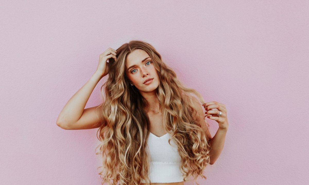 Overthinking: Πώς θα σταματήσεις να υπεραναλύεις τα πάντα γύρω από τη σχέση σου