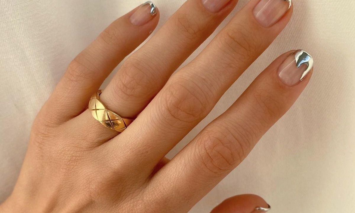 Τα metallics, ο μινιμαλισμός & 5 ακόμη τάσεις θα κυριαρχήσουν στα νύχια το φθινόπωρο