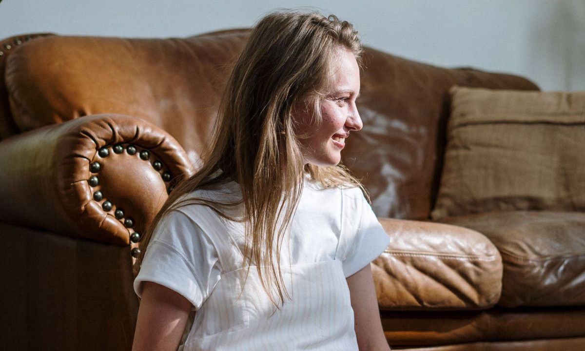 Πώς θα κάνεις τα δερμάτινα έπιπλα σαν καινούρια με υλικά που έχεις στο σπίτι