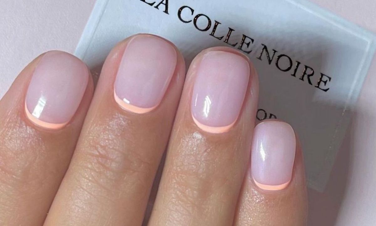 10 διακριτικά nail art και 10 chic βερνίκια για εσένα που θέλεις κάτι κομψό για το μανικιούρ σου