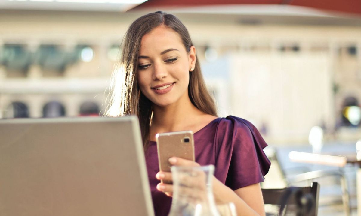 Πώς θα ήταν η ψυχική μας υγεία σε έναν κόσμο χωρίς μέσα κοινωνικής δικτύωσης;