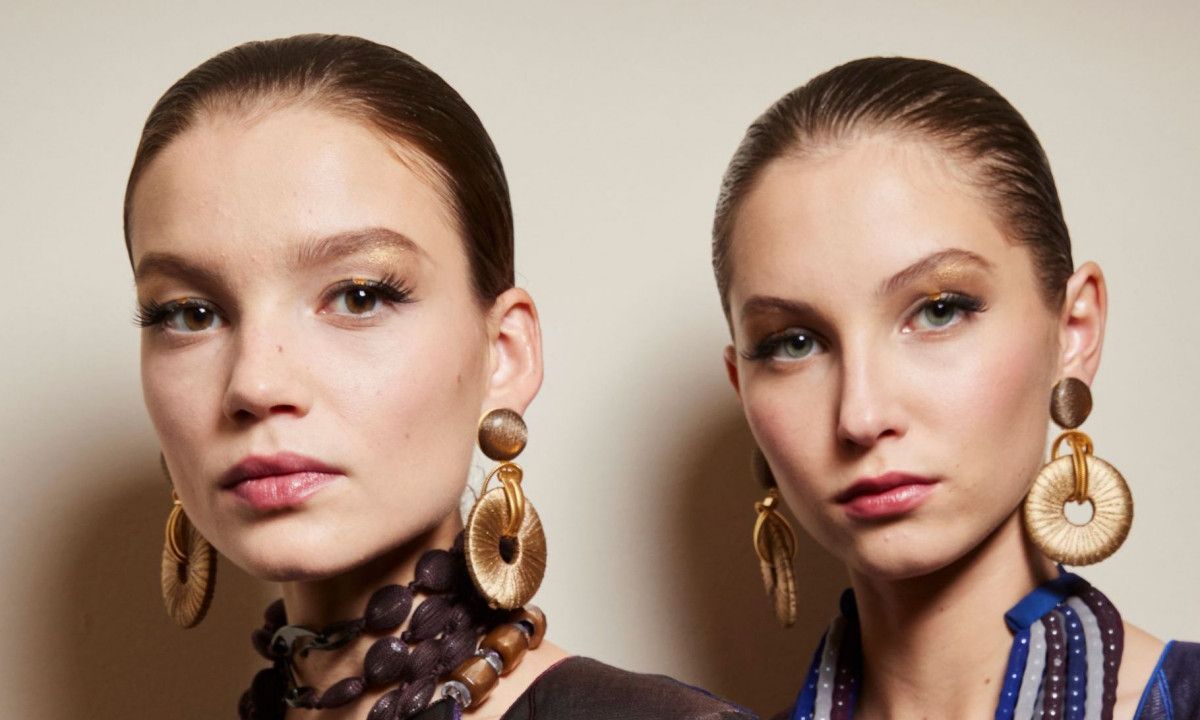 Η τεχνική που σου χαρίζει βλεφαρίδες σαν ψεύτικες μόνο με μάσκαρα