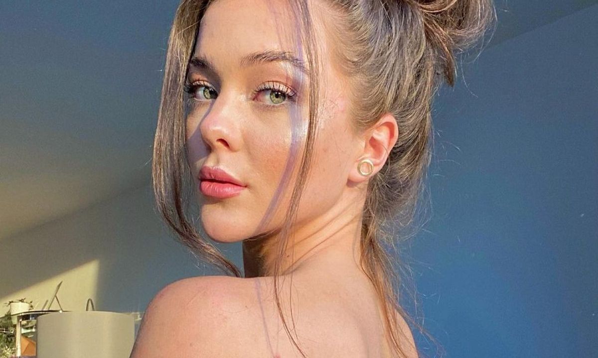 Το εύκολο κόλπο στο μπάνιο για να μην εμφανίσεις ποτέ ακμή στην πλάτη