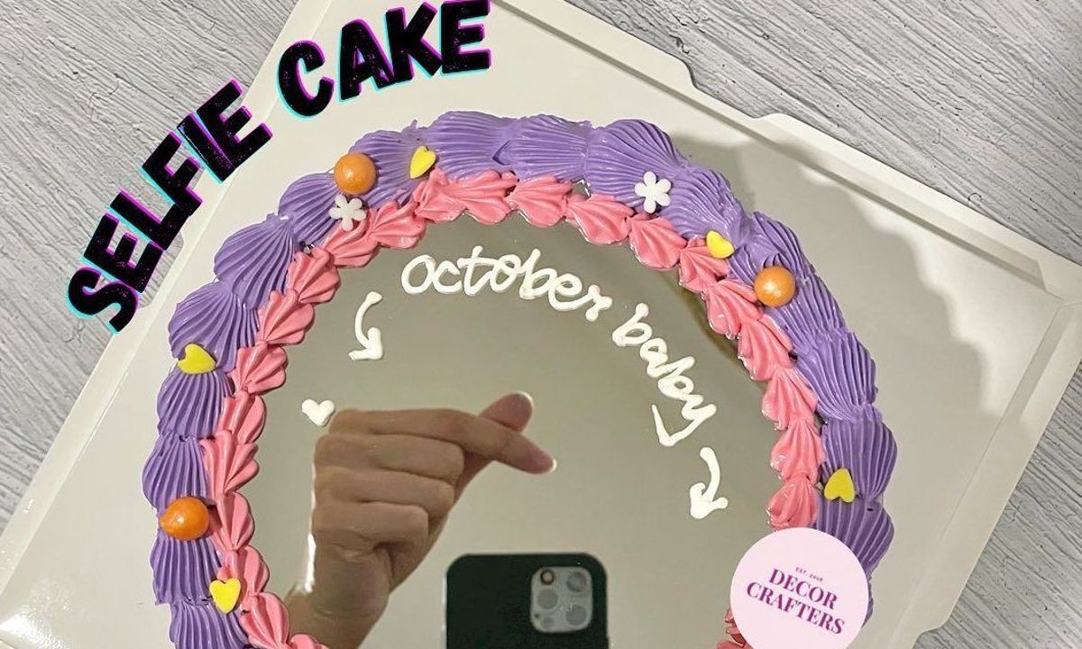Το selfie cake είναι η νέα μανία στις τούρτες γενεθλίων