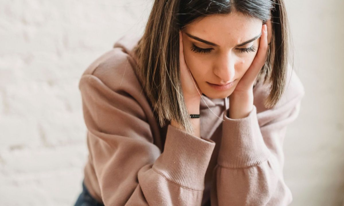 Γιατί αγχώνεσαι όταν όλα πάνε τέλεια και πώς θα το αντιμετωπίσεις