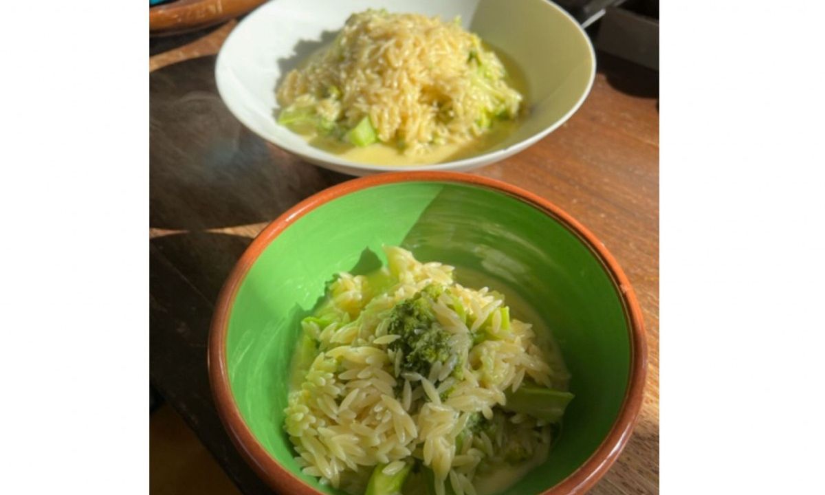 Εύκολη συνταγή για κριθαράκι με μπρόκολο & τυριά (Γράφει η Majenco)