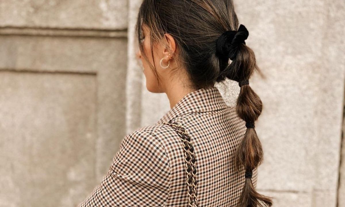 Η bubble ponytail είναι trend και αυτό το φθινόπωρο