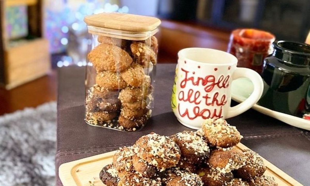 Μελομακάρονα με αλεύρι & σιμιγδάλι ολικής άλεσης χωρίς μέλι!