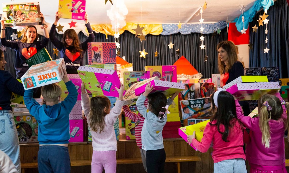 Η μαγεία των Χριστουγέννων φτάνει σε κάθε παιδί… μέσα από την Πλαίσιο