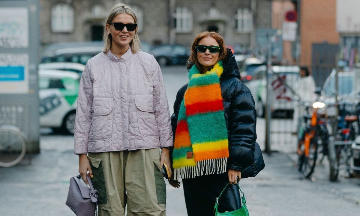 Puffer jacket: Τα πιο στυλάτα σύνολα για να αντιμετωπίσεις το κρύο