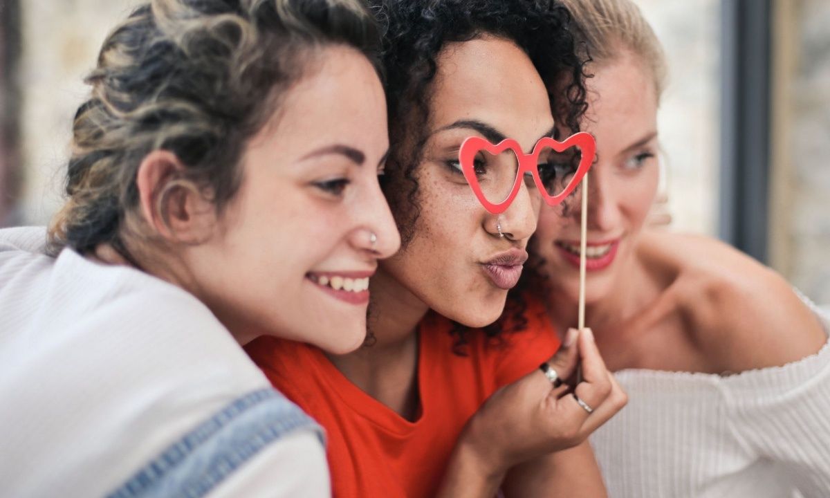 Το να έχεις φίλους κάνει πολύ καλό στην υγεία σου