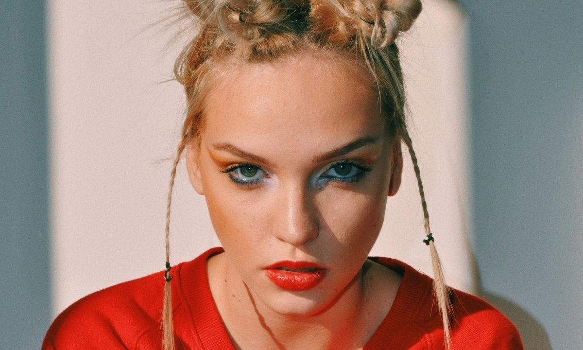 4 συνήθειες που σε κάνουν να μην έχεις ίχνος αυτοπεποίθησης