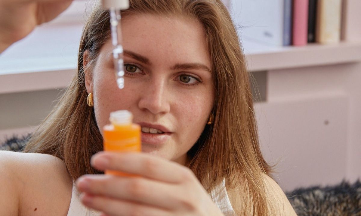 Οι τοπ 5 οροί ενυδάτωσης για την πιο λαμπερή επιδερμίδα