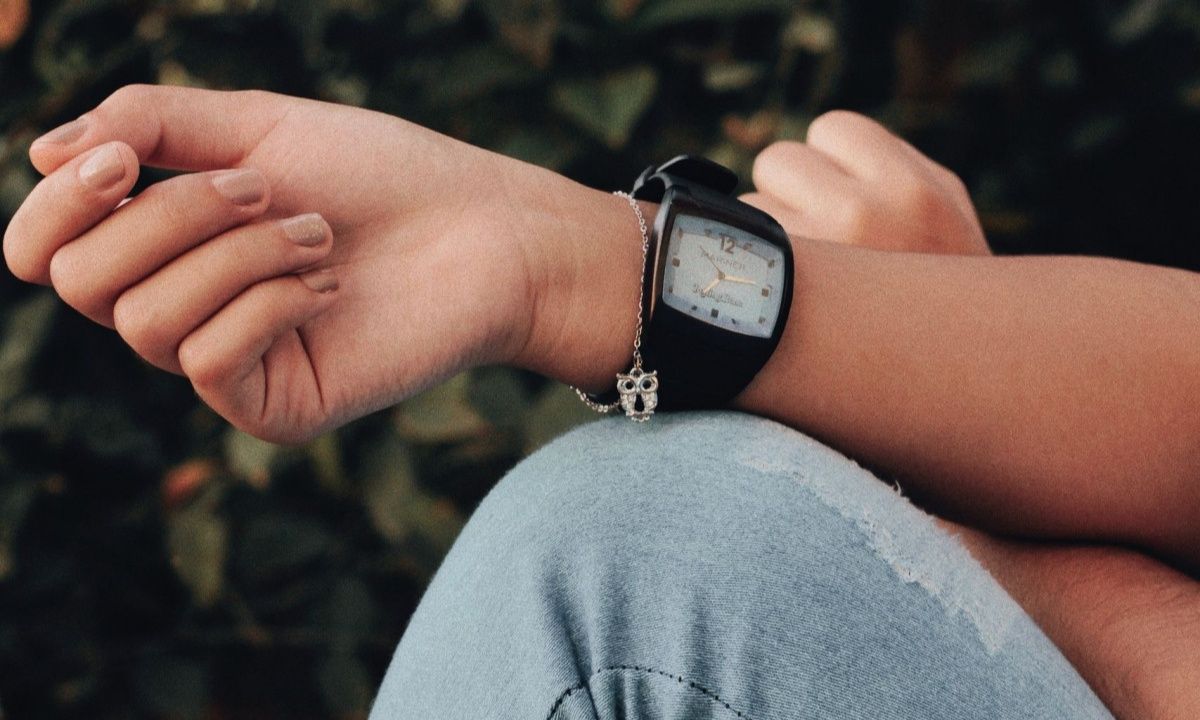 Η αλλαγή της ώρας πλησιάζει: Πώς επηρεάζει την υγεία, το σώμα και το μυαλό;