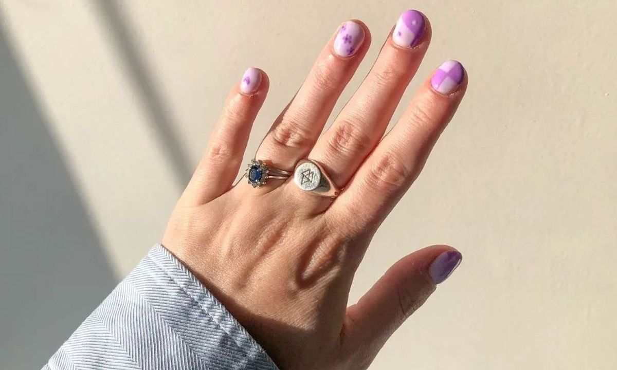 Το νέο trend που ταιριάζει σε όλα τα νύχια