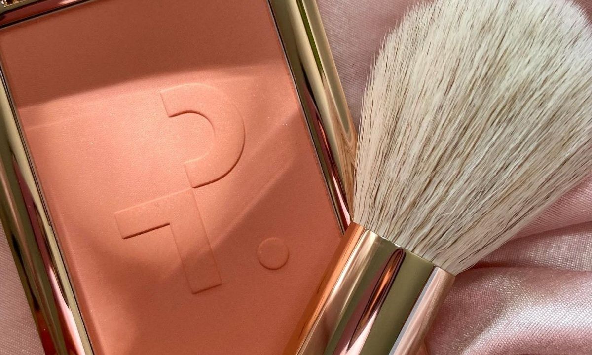 10 πινέλα ρουζ για flawless επιδερμίδα