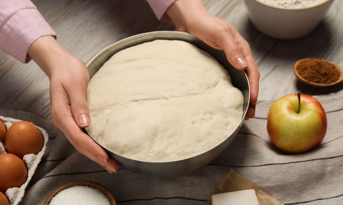 Ποιους κινδύνους κρύβει η άψητη ζύμη