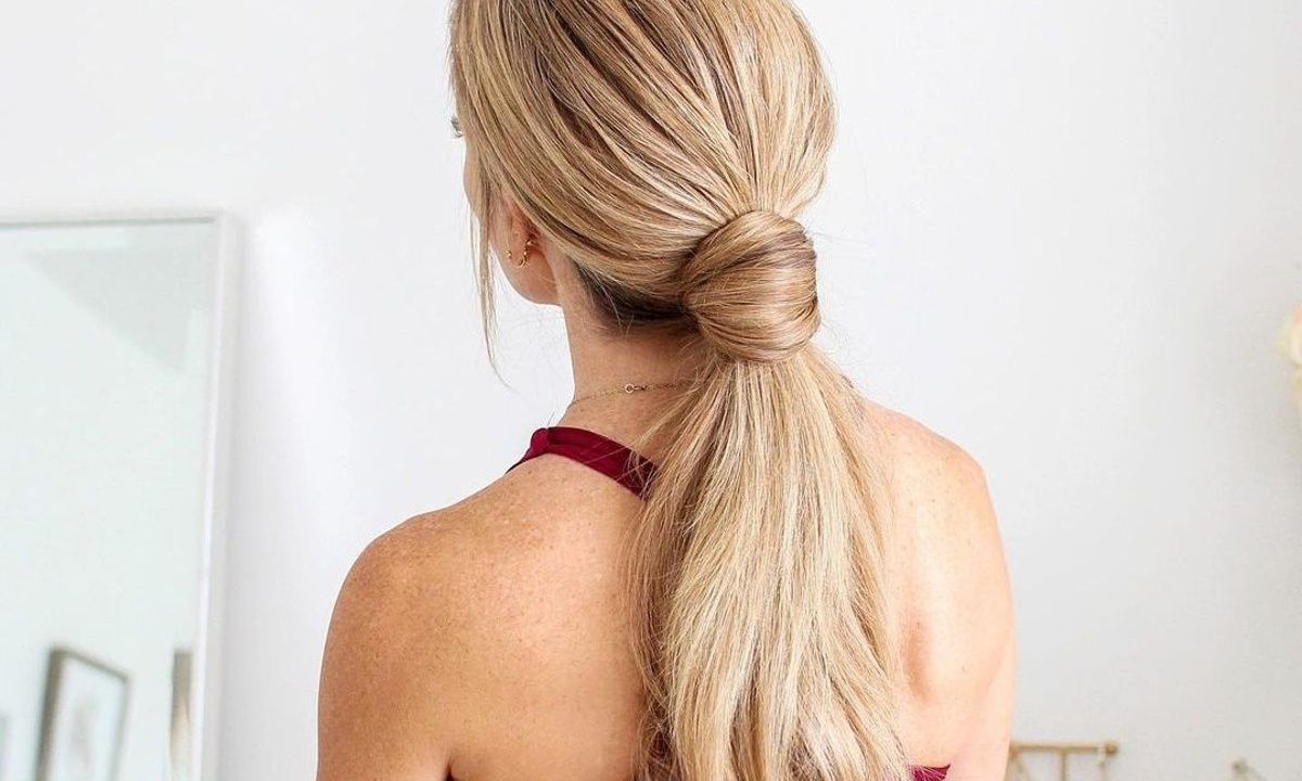 3  εύκολες αλογοουρές για να κάνεις μόνη σου το Πάσχα