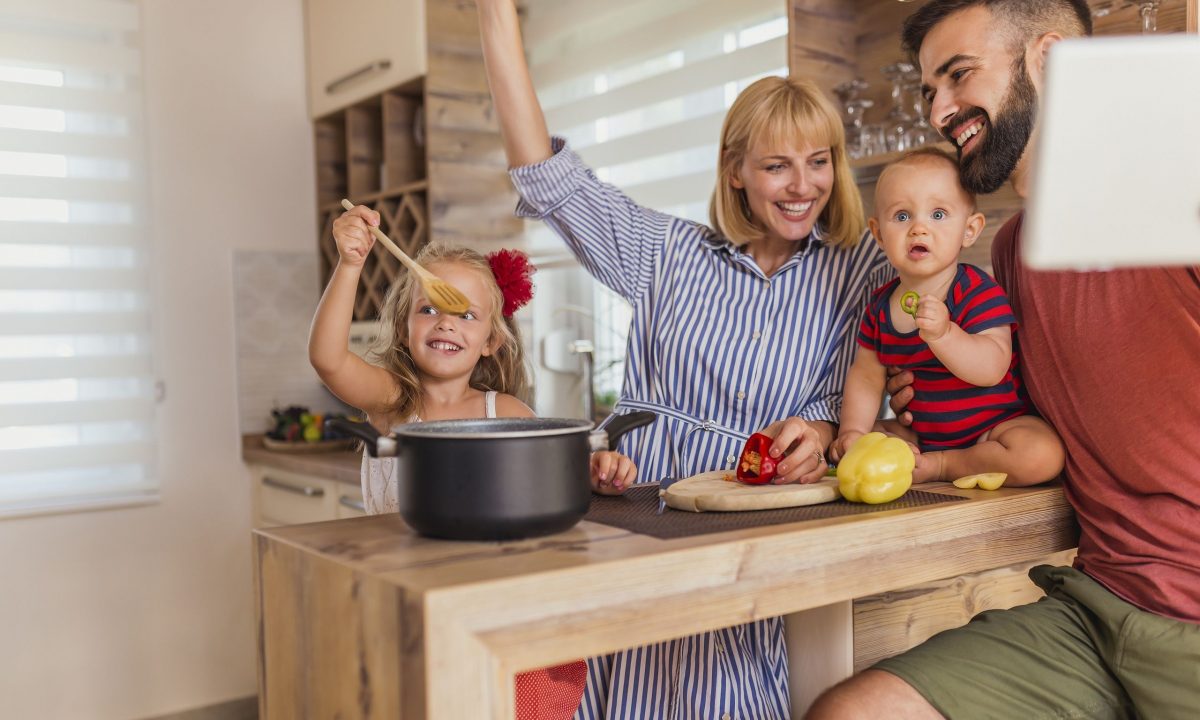 5 νόστιμες συνταγές με 3 υλικά που θα ξετρελάνουν την οικογένεια