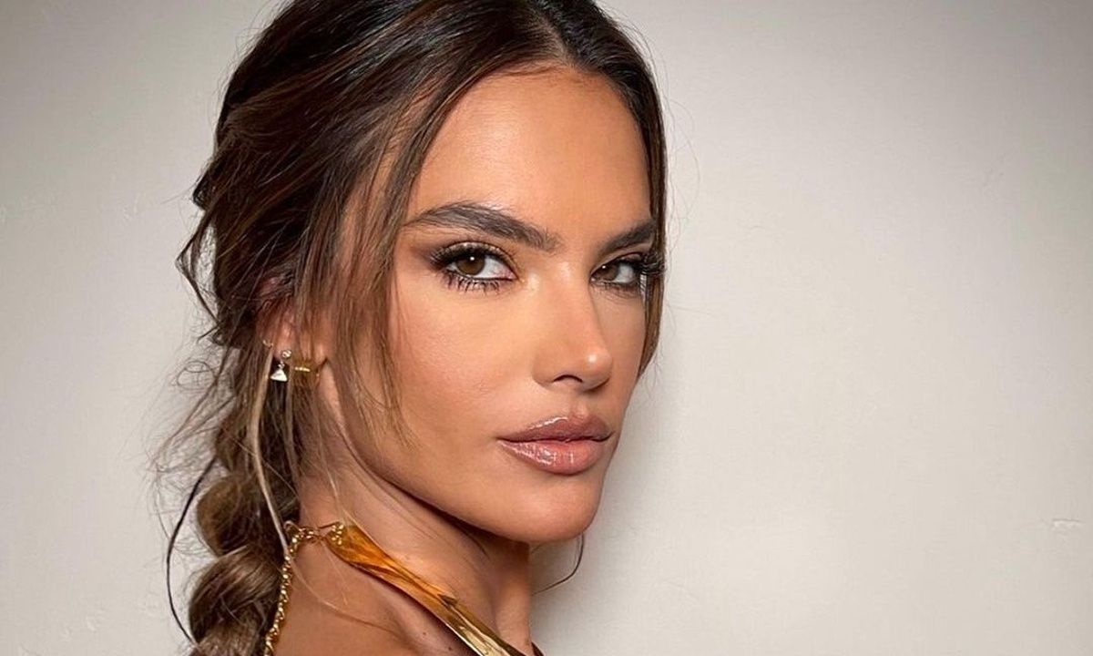 4 stylish χτενίσματα χωρίς θερμαντικά εργαλεία για τις ημέρες του καύσωνα