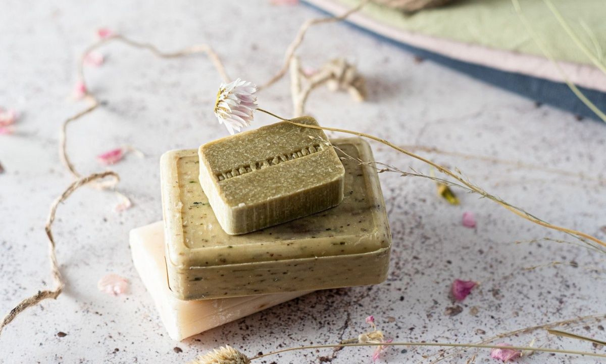 Γιατί η «μπάρα σαμπουάν» έρχεται να αντικαταστήσει τα υγρά shampoo που χρησιμοποιούσαμε μέχρι τώρα;