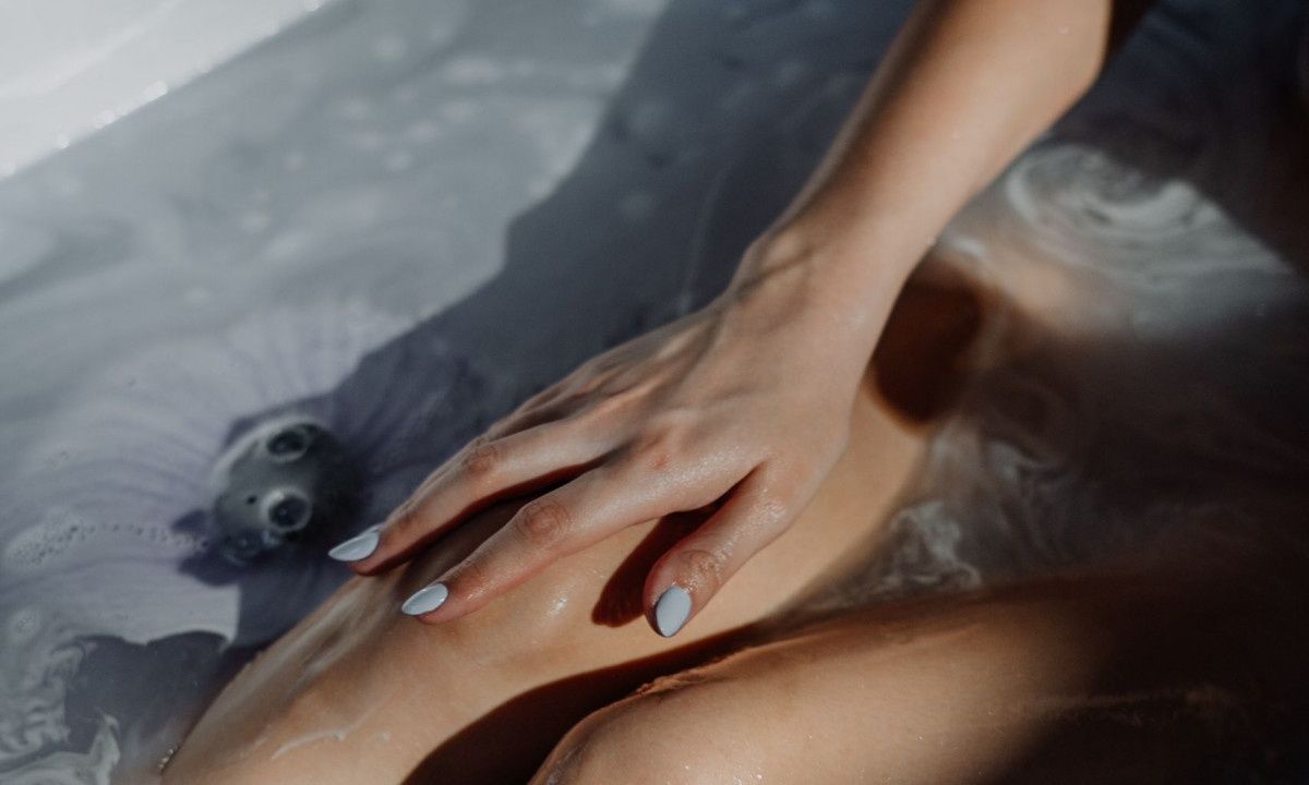 Είναι το παγόλουτρο καλό για σένα; Πώς να δημιουργήσεις ένα ασφαλές μπάνιο με παγάκια στο σπίτι