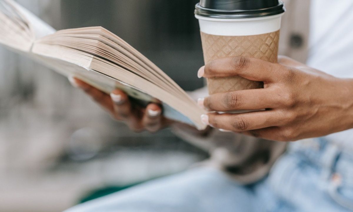 Απώλεια βάρους με έναν έξτρα καφέ την ημέρα; Μία νέα θεωρία ανατρέπει δεδομένα