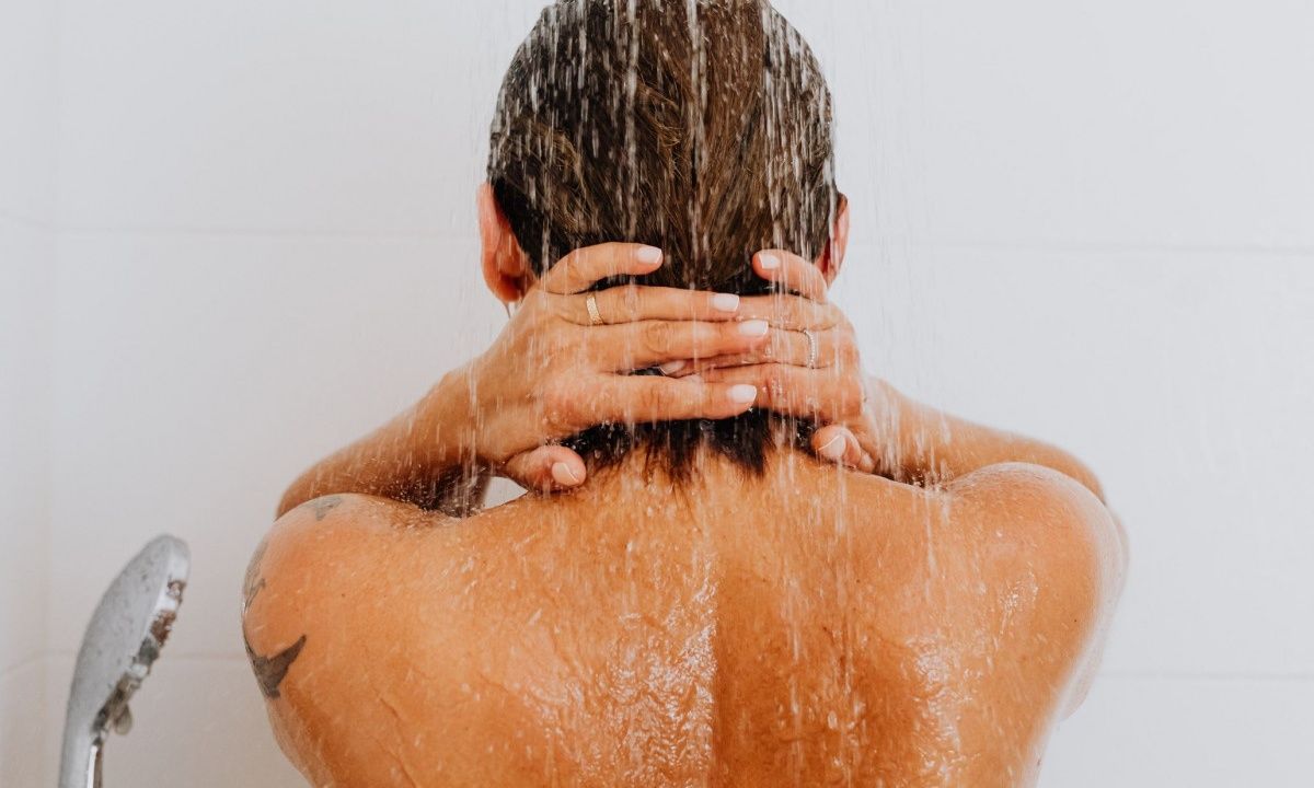 Τα μεγάλα λάθη που γίνονται στο ντους έγιναν viral στο TikTok