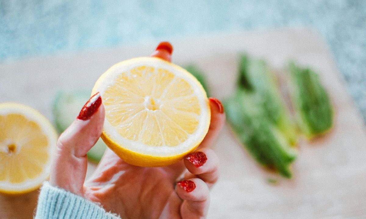 Τα δέκα καλύτερα φρούτα και λαχανικά πλούσια σε βιταμίνη C για να αντιμετωπίσεις το κρύο