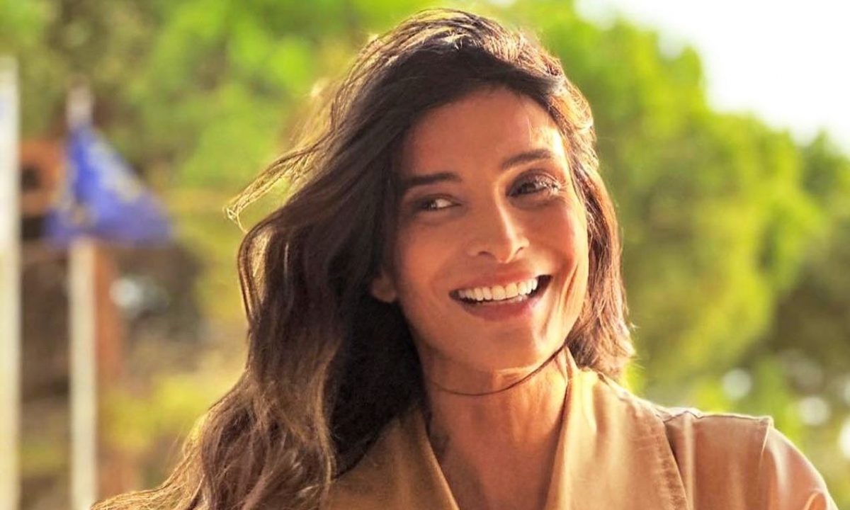 Αντιγόνη Κουλουκάκου: Ποζάρει με φουσκωμένη κοιλίτσα μέσα στο ασανσέρ