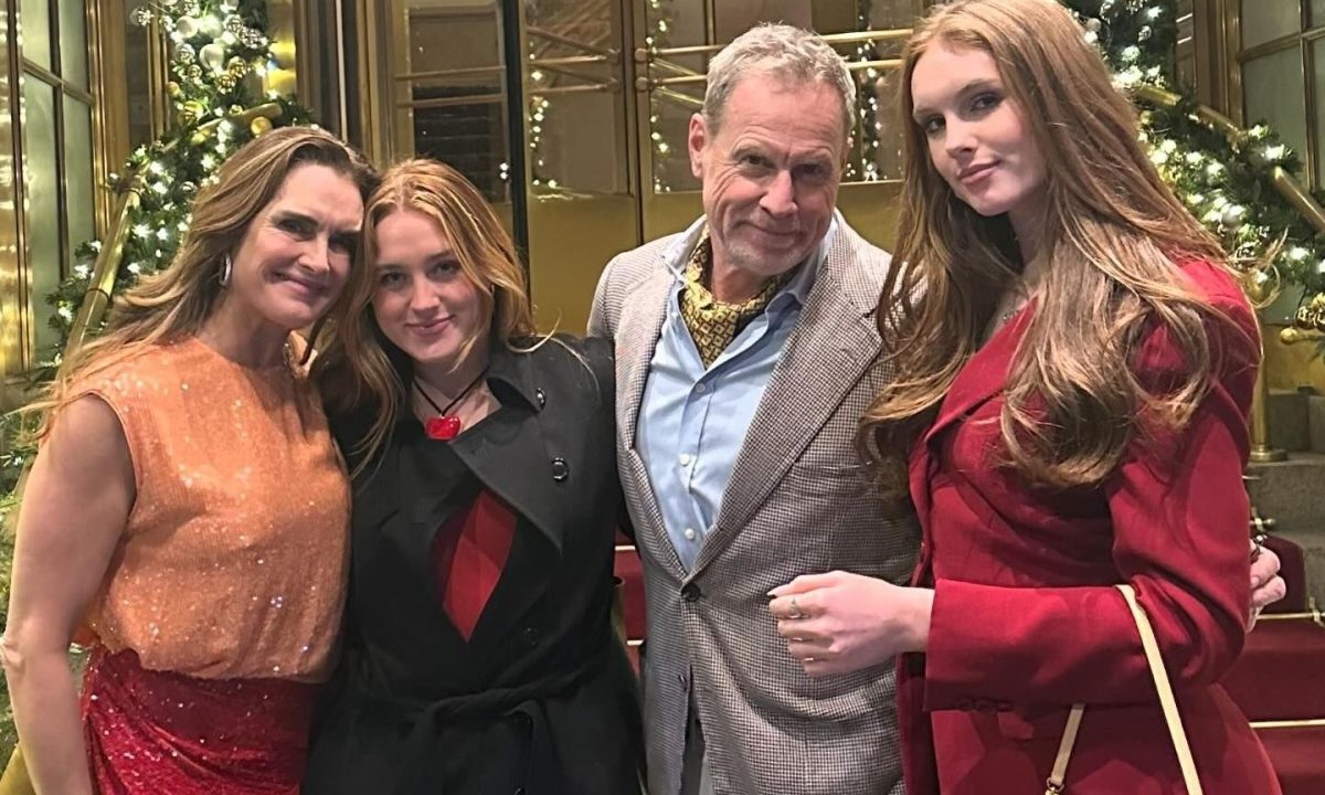 Όταν τα παιδιά μεγαλώνουν: Η εξομολόγηση της Brooke Shields για τις κόρες της