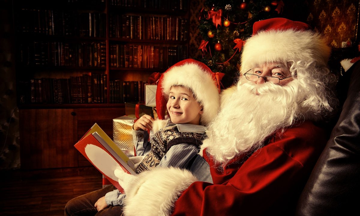 Όταν ο Άγιος Βασίλης… βλέπει αν τα παιδιά μας ήταν «καλά» ή «άτακτα»