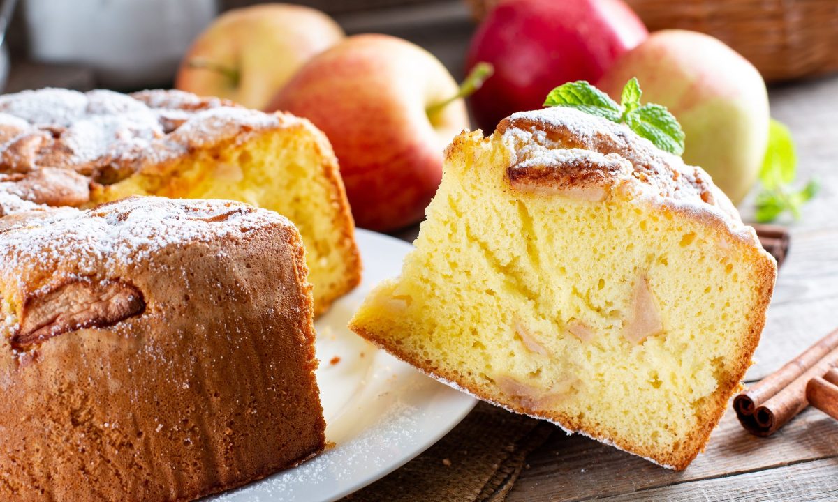 Εύκολο κέικ μήλου - Το νοστιμότερο που έχετε φτιάξει