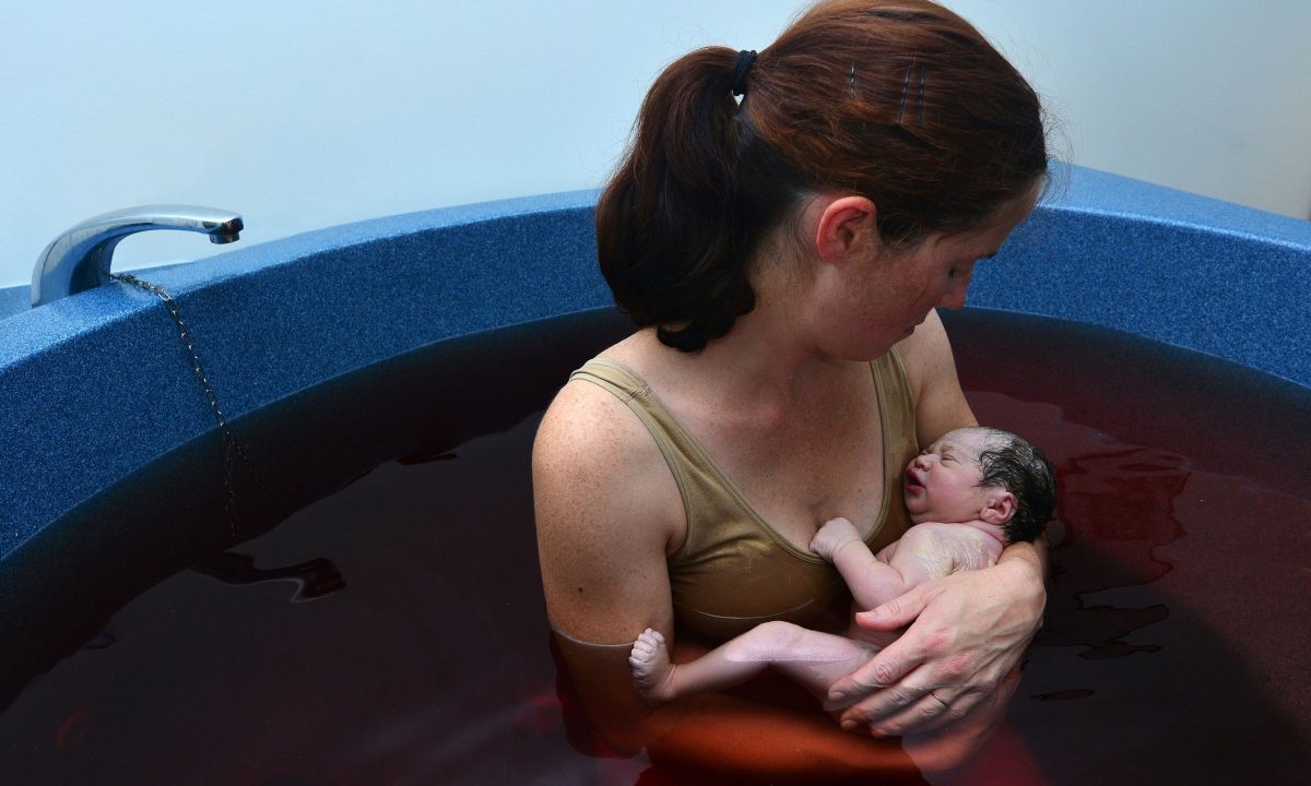 Viral βίντεο δείχνει τη δύναμη που κρύβει η μήτρα, ο πιο δυνατός μυς στο ανθρώπινο σώμα