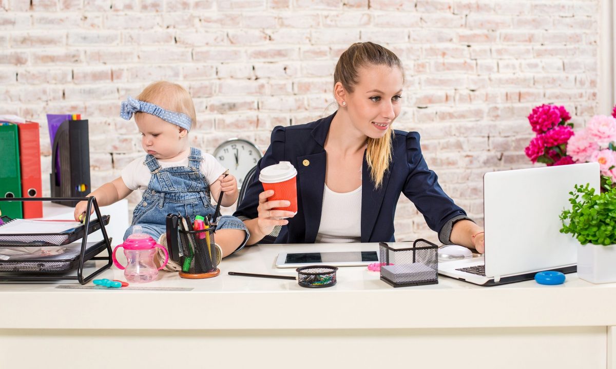Πώς να βρείτε ισορροπία μεταξύ δουλειάς και μητρότητας - Συμβουλές για busy μαμάδες