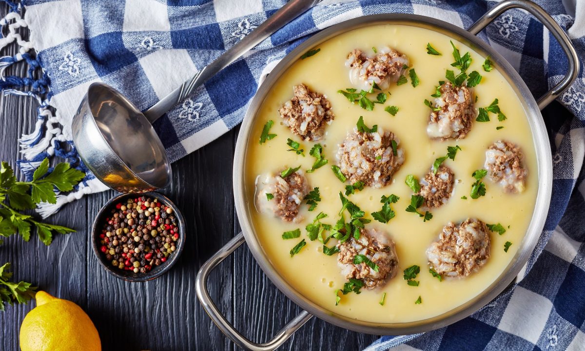 Τι να μαγειρέψω σήμερα: Εύκολα γιουβαρλάκια που θα ξετρελάνουν μικρούς και μεγάλους