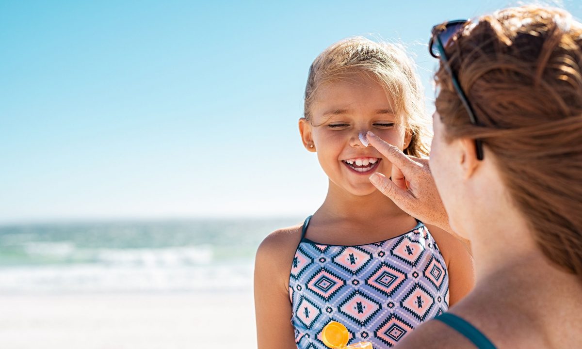 Πώς να προστατέψετε τα παιδιά σας από τον ήλιο;