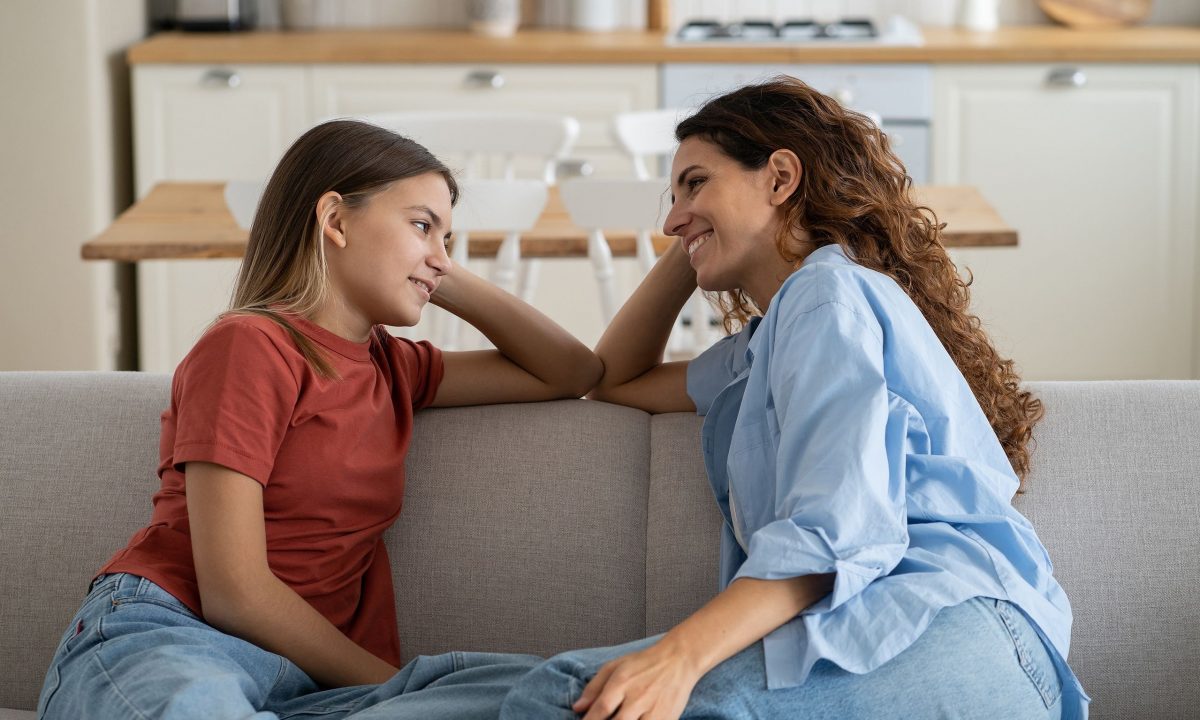 Σχέση μητέρας - κόρης στην εφηβεία: 7 τρόποι να ενισχύσετε την σχέση σας