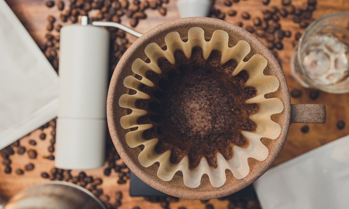 Απλά μην το πετάξετε! 10 τρόποι για να χρησιμοποιήσετε το κατακάθι του καφέ