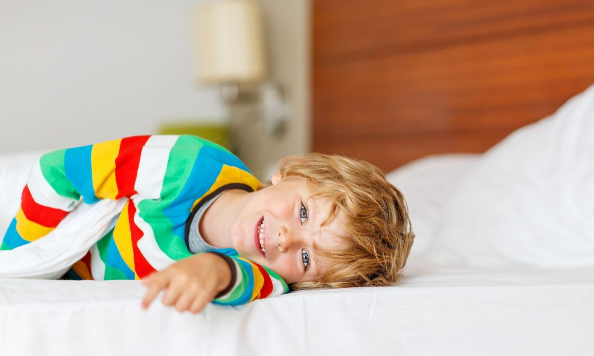 4 σημάδια ότι το παιδί σου δεν χρειάζεται τον μεσημεριανό ύπνο